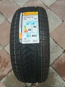 Pirelli Winter SottoZero 3 205/50R17XL - 1