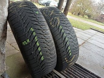 Zimní pneu 2kusy 205/60/16 vzorek 80% GOODYEAR - dobírka