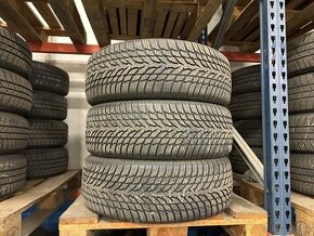 Zimní pneu Nokian WR snowproof 215/60/R17 - 1