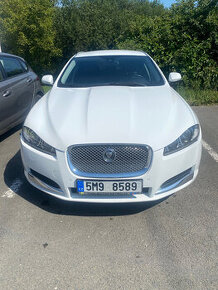 JAGUAR 2,2XF Sportbrake Combi