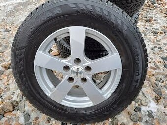 215/70R16 zimní pneu Kia Sportage