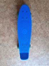 Modrý pennyboard Spokey 57 cm