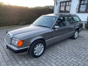 Mercedes W124, 300TD 4Matic, nádherný stav, 2x sada kol