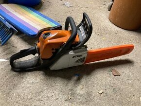 Motorová pila STIHL MS 211