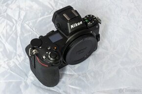 Tělo digitálního fotoaparátu Nikon Z6 + 64GB XQD karta Sony