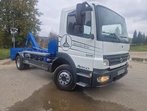 Mercedes Atego 1218 Hákový nosič kontejneru