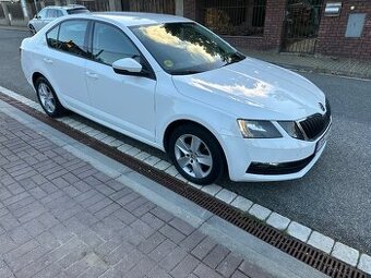 Pronajem Škoda octavia , BOLT , UBER , LIFTAGO, atd