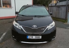 Toyota Sienna XLE AWD LPG 2015 nový model 7 míst - 1