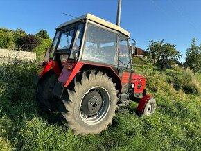 Traktor Zetor 7011