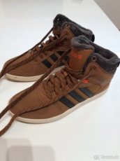 Chlapecká obuv Adidas, vel.34 Nové