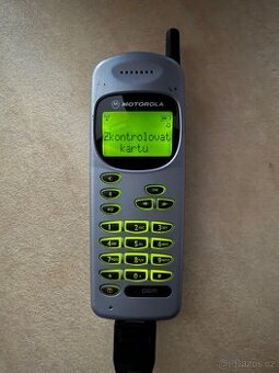 Motorola Amio (historický, 25 let starý tel)