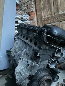 Motor m54b22 bmw e46