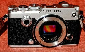 Olympus PEN F + objektivy