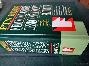 Prodam slovnik nemecko cesky