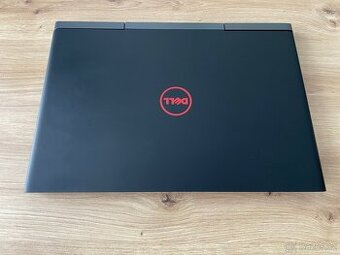 Dell Inspiron 15 Gaming 7566