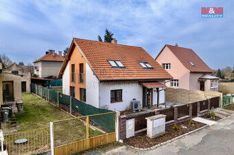 Prodej rodinného domu 130 m², pozemek 537m², Velenka - 1