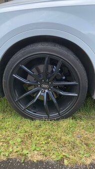 alu kola audi q7 5x112 r22 vcetne gum PC:42.000,-