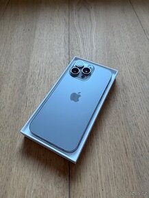 Apple iPhone 16 Pro Max 256GB přírodní Titan