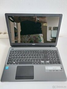 Acer Aspire E1 - 532 - na dily - dohodou, levne