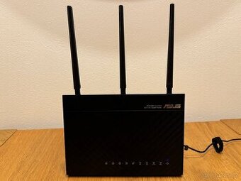 ASUS RT-AC68U – výkonný Wi-Fi router (jako nový) – 1 800 Kč