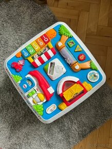 Fisher-Price hrací stoleček