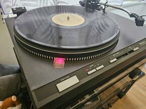 Technics SL-Q3 - Fully-Automatic Direct-Drive - černý