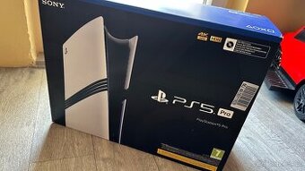 PlayStation 5 PRO + ovladač