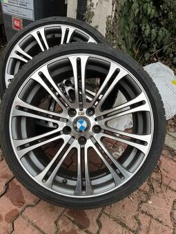 Kola R19 ET35 BMW E90 / E91 / E92 / E93, pneu 235/35