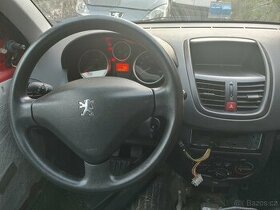 Peugeot 206+ 1.4HDi (8HZ)