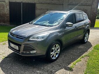 Ford Kuga 2.0TDCi 4x4, automat, r.2014, 1.Maj. serviska, STK