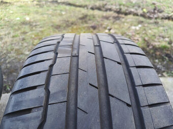 Letní pneu 245/40 R18 Hankook