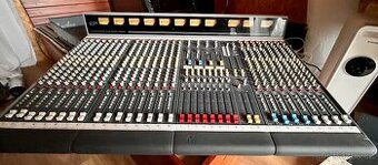 Allen & Heath GL3000 - analogový mixpult (made in UK)