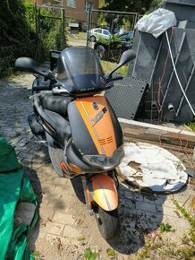 GILERA RUNNER VXR 180 - 1