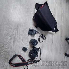 Canon EOS 2000D + 18-55mm IS II Value Up Kit