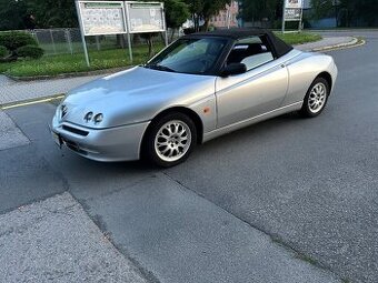 Alfa Romeo Spider 2.0 Twin Spark r.v. 2001