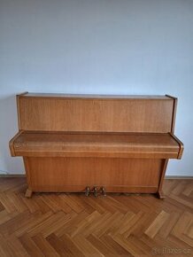 Pianino WEINBACH - 1