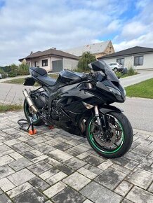 Kawasaki Ninja ZX6R