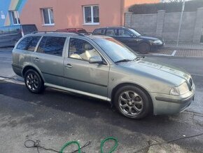 Skoda octavia 1 ,81kw laurin&klement