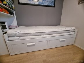 Rozkládací postel Ikea Brimnes