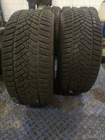 225/40 r18 225/40/18