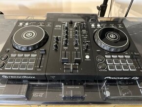 Pioneer DDJ-400 DJ konzole