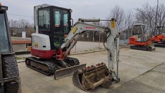 Bagr Takeuchi TB23 + vrták + kladivo + 4 lyžice.