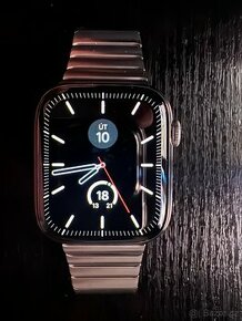 Prodám Apple Watch 9, stříbrná ocel, cellular