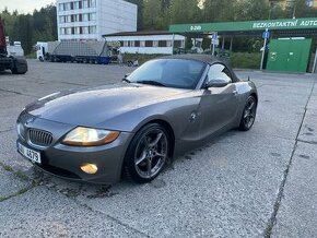 BMW Z4 rv 2003 - 3.0l manual - 1