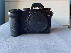 SUPER NABÍDKA Panasonic s5 + objektivy