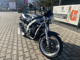 Suzuki GS500