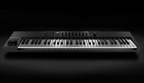 MIDI Keyboard Komplete Kontrol A49 téměř nepoužívaný