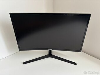 Samsung 24" Zakřivený herní monitor 144 Hz