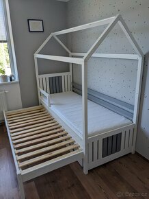 Dětská domečková postel s přistýlkou a šuplíky