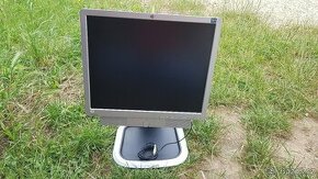 LCD Monitor značka HP nastavitelná výška - 1